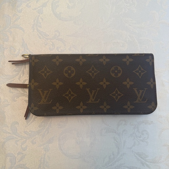 Louis Vuitton Insolite Wallet - Picture 3 of 10